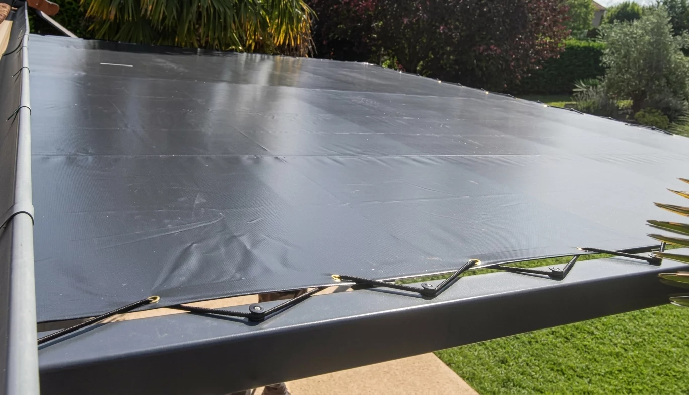 B&acirc;che en PVC 640g/m&sup2; Anthracite
